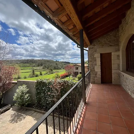 Holiday home Masia Cenc